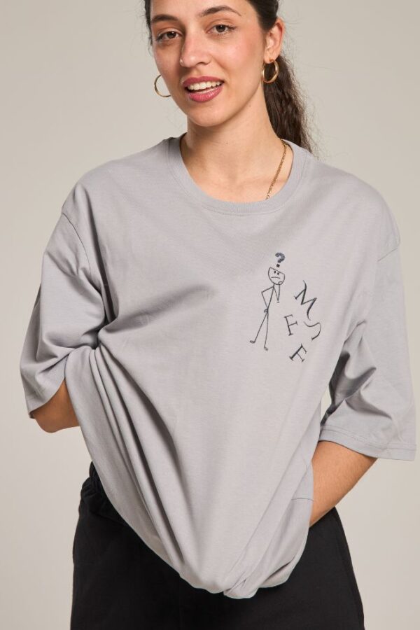 γκρι t-shirt
