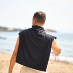 μαύρο κοντομάνικο