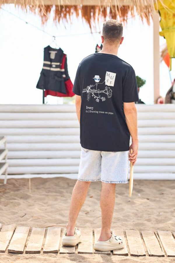oversized t-shirt black