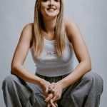 tank top λευκο με κεντημα muff