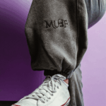 oversized γκρι φορμεσ με κεντημα muff